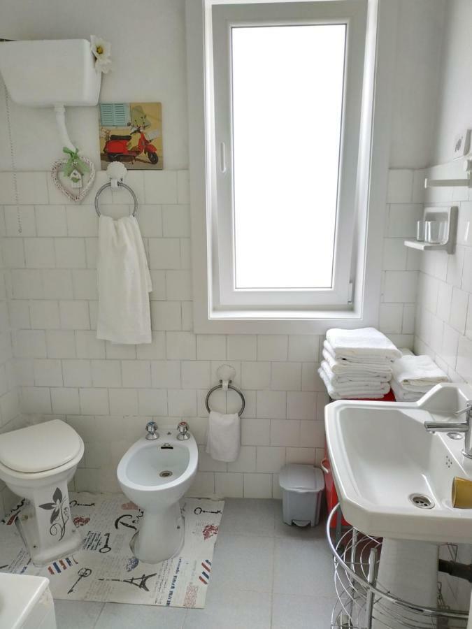 Alojamiento Rua Pino 110 Vigo Exterior photo